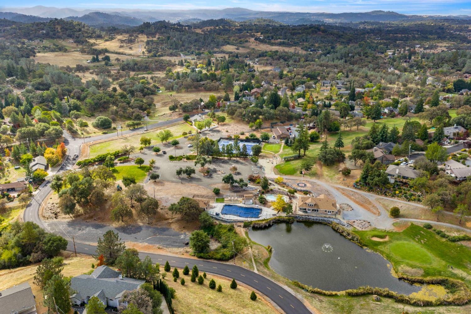 1942 Blue Bell Court