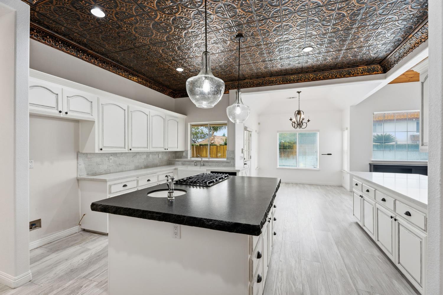 602 Fallbrook Avenue