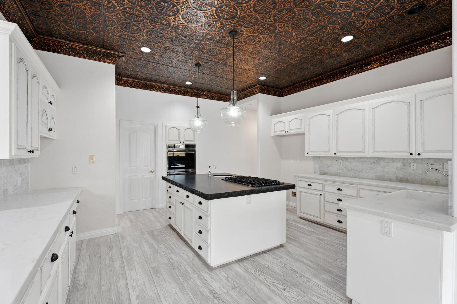 602 Fallbrook Avenue