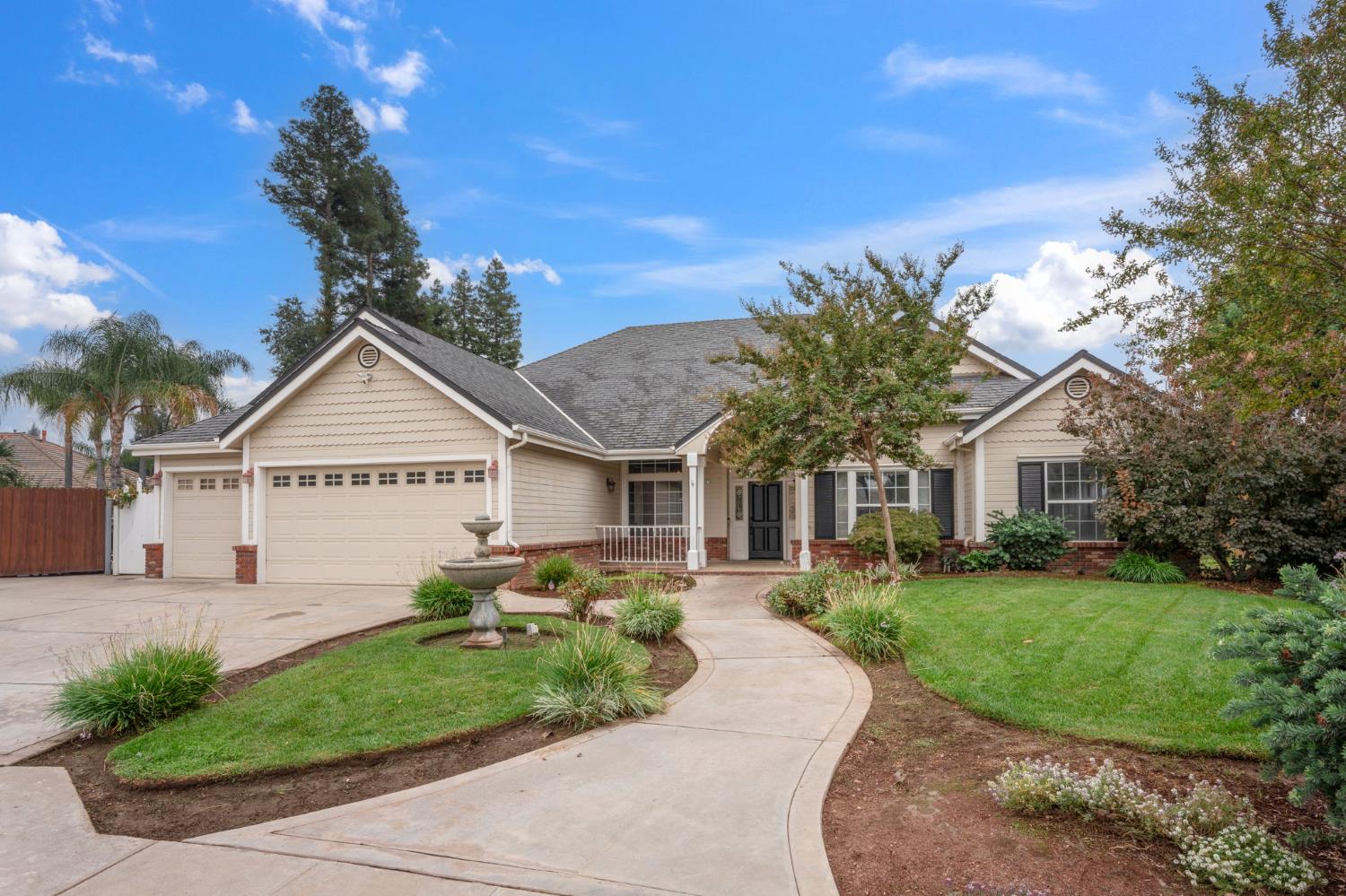 602 Fallbrook Avenue