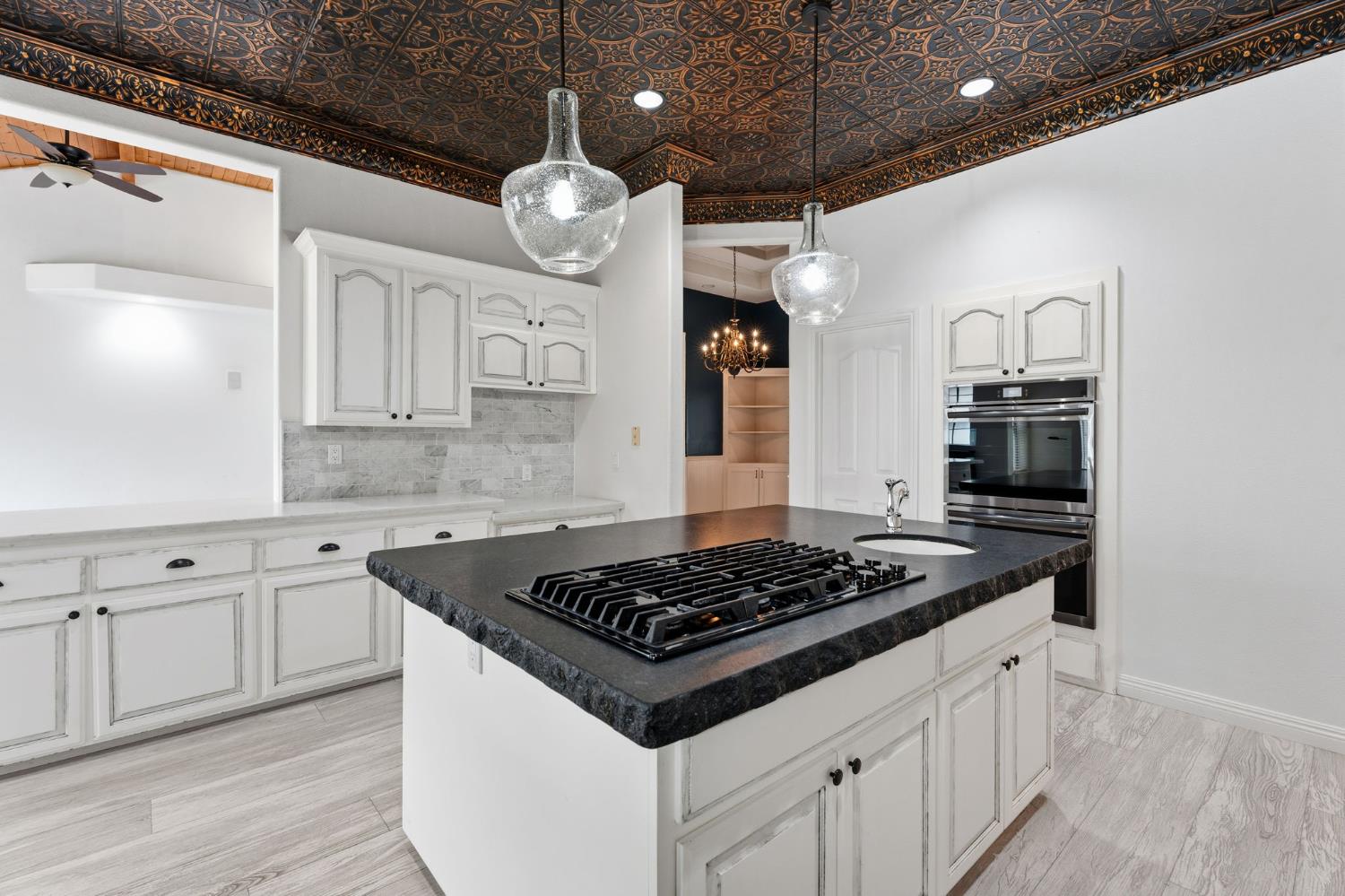 602 Fallbrook Avenue