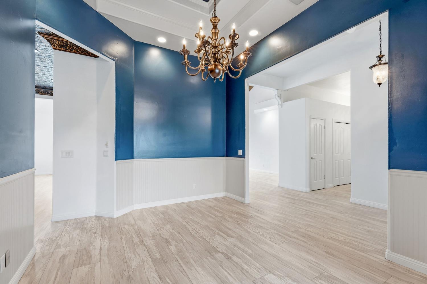 602 Fallbrook Avenue