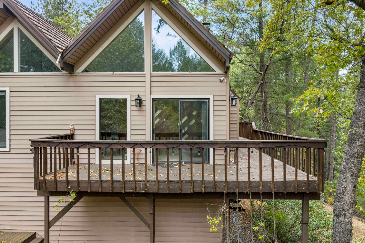 1942 Blue Bell Court