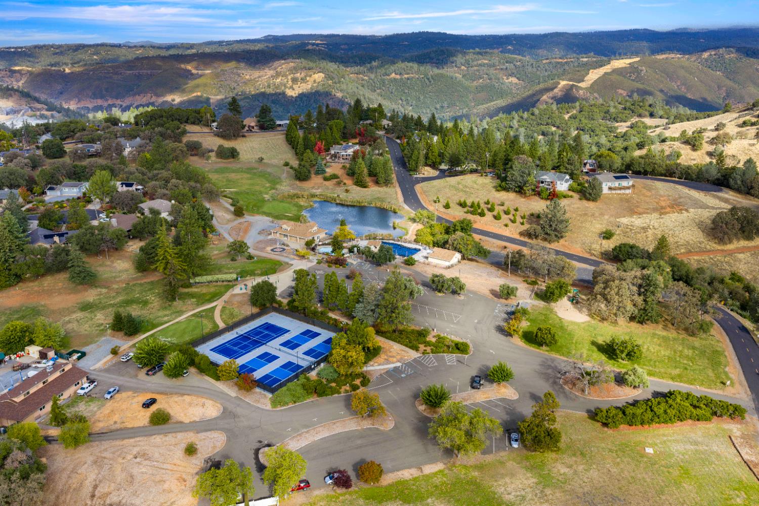 1942 Blue Bell Court