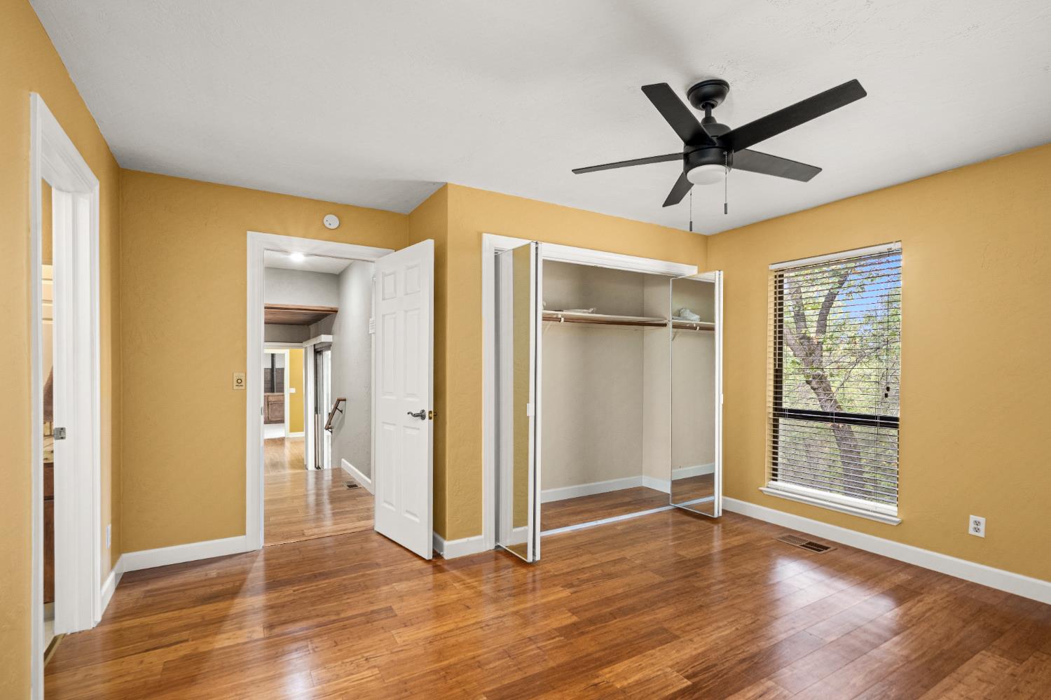 1942 Blue Bell Court