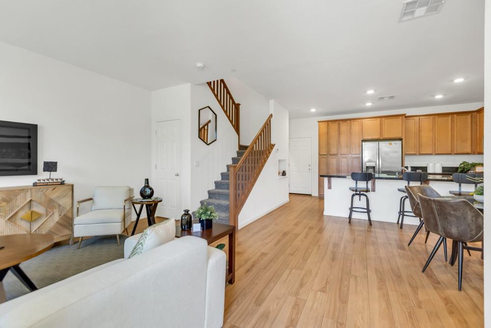 11076 International Drive