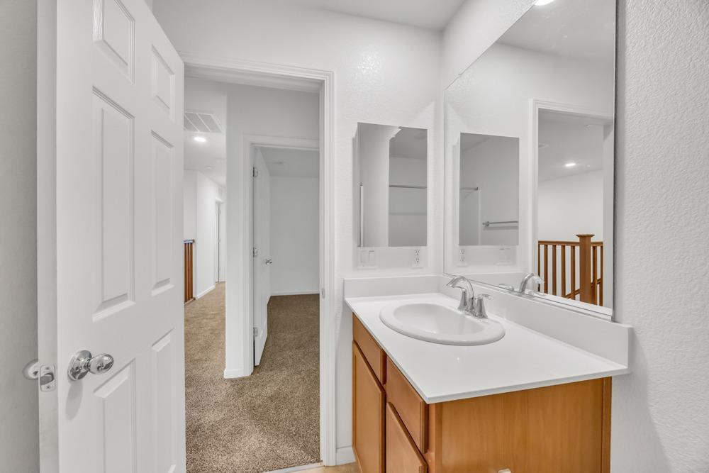 11076 International Drive