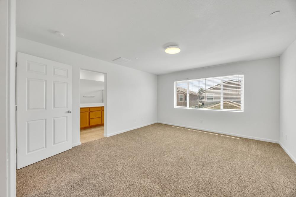 11076 International Drive