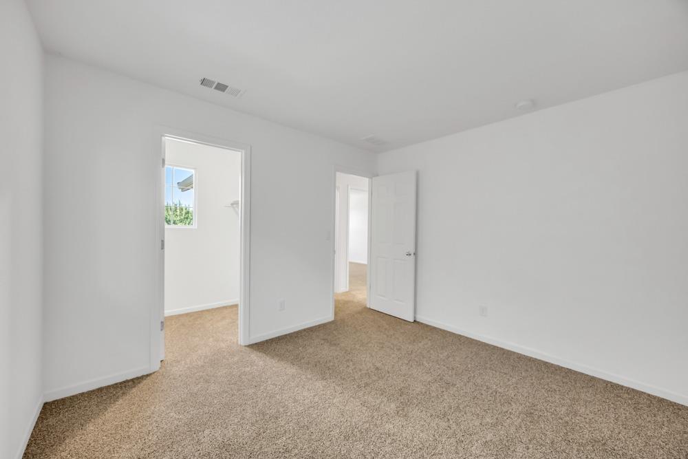 11076 International Drive