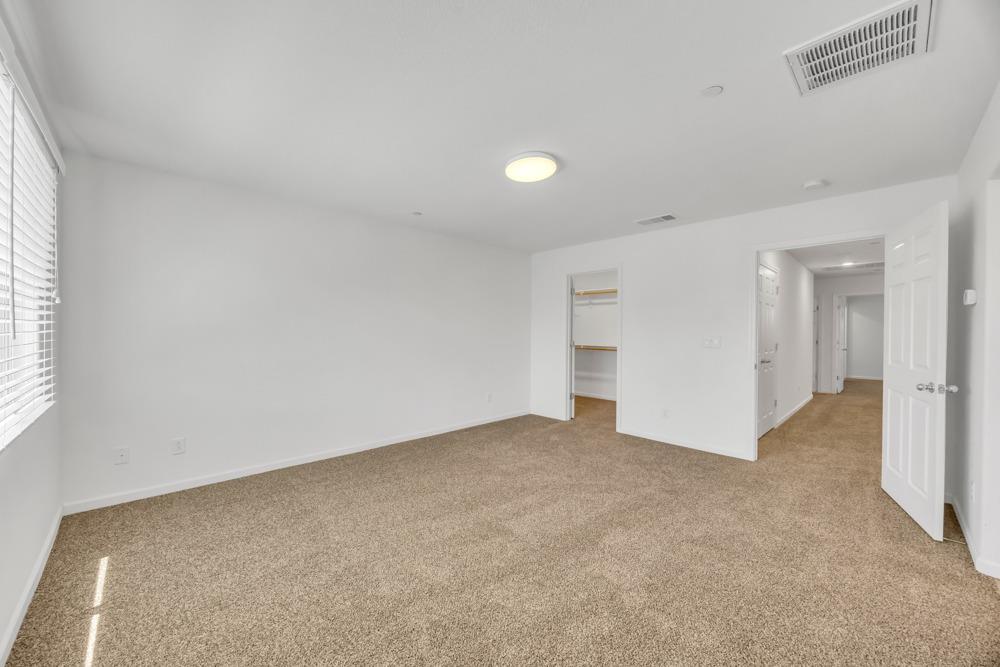 11076 International Drive