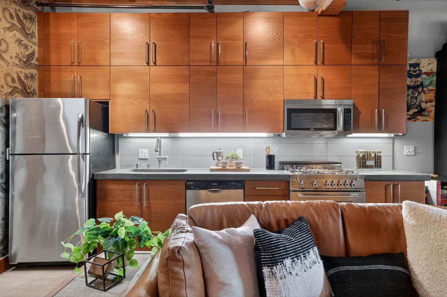 1725 14th Street 205