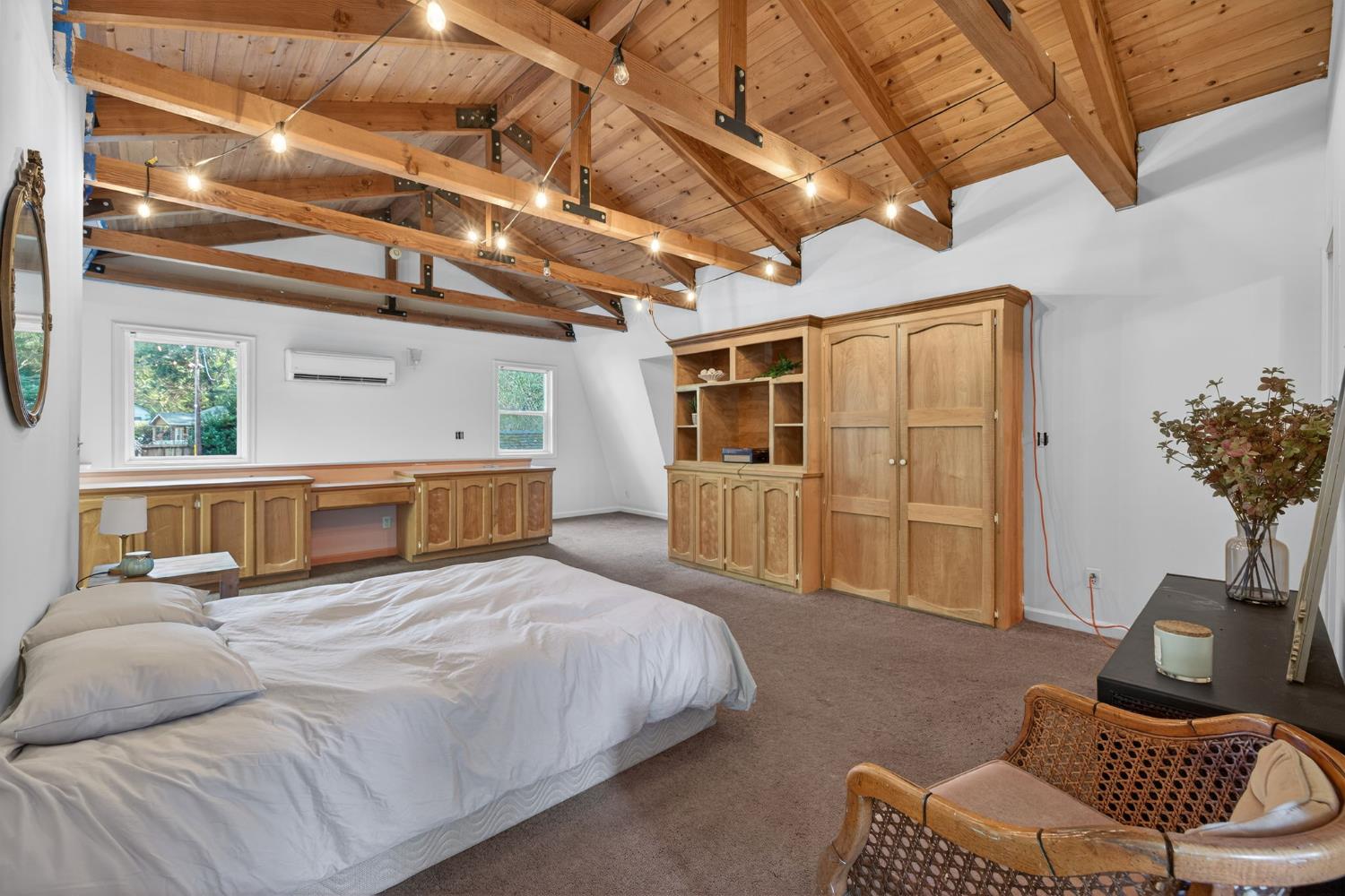 1818 Smith Flat Road