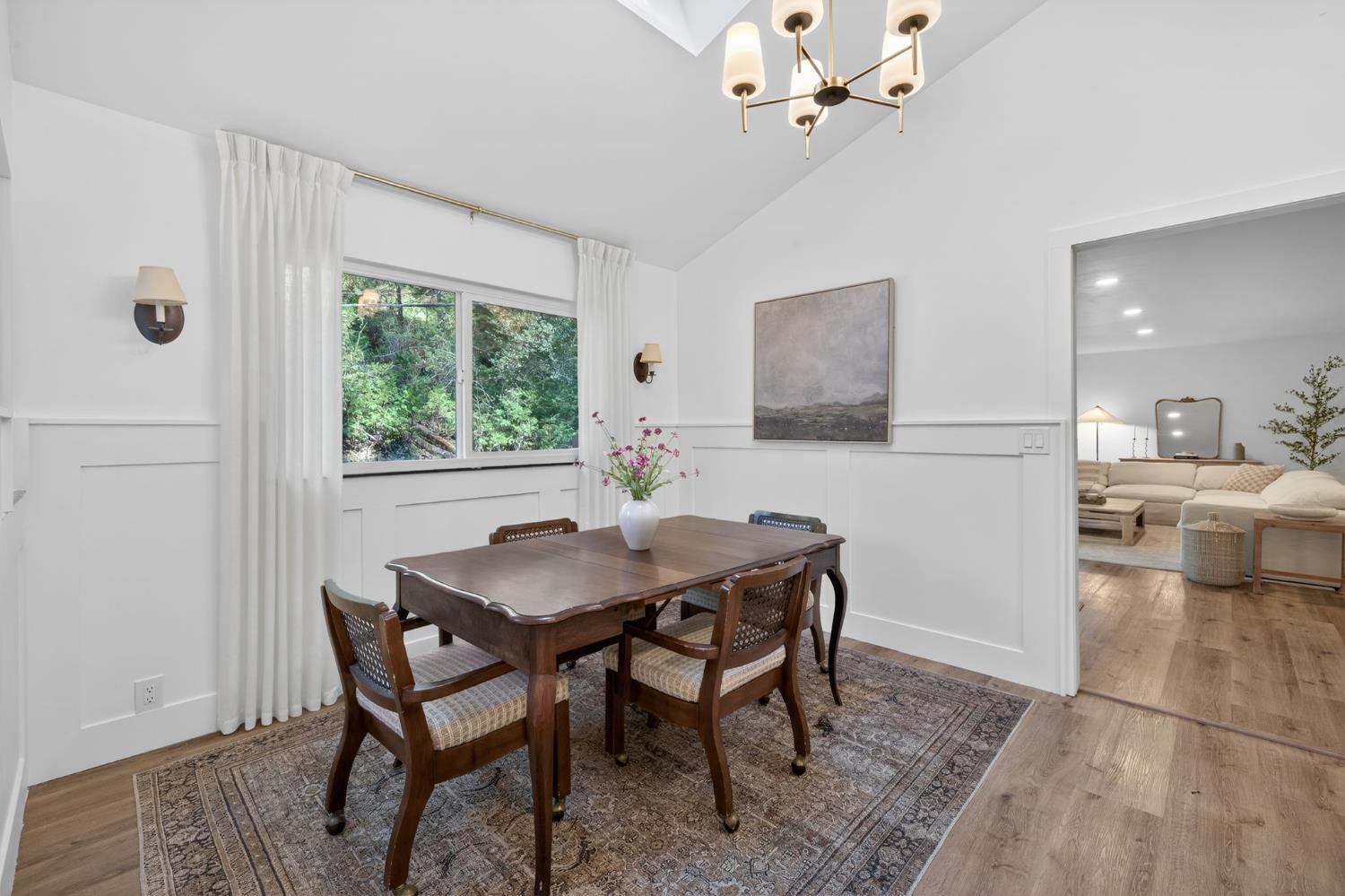 1818 Smith Flat Road