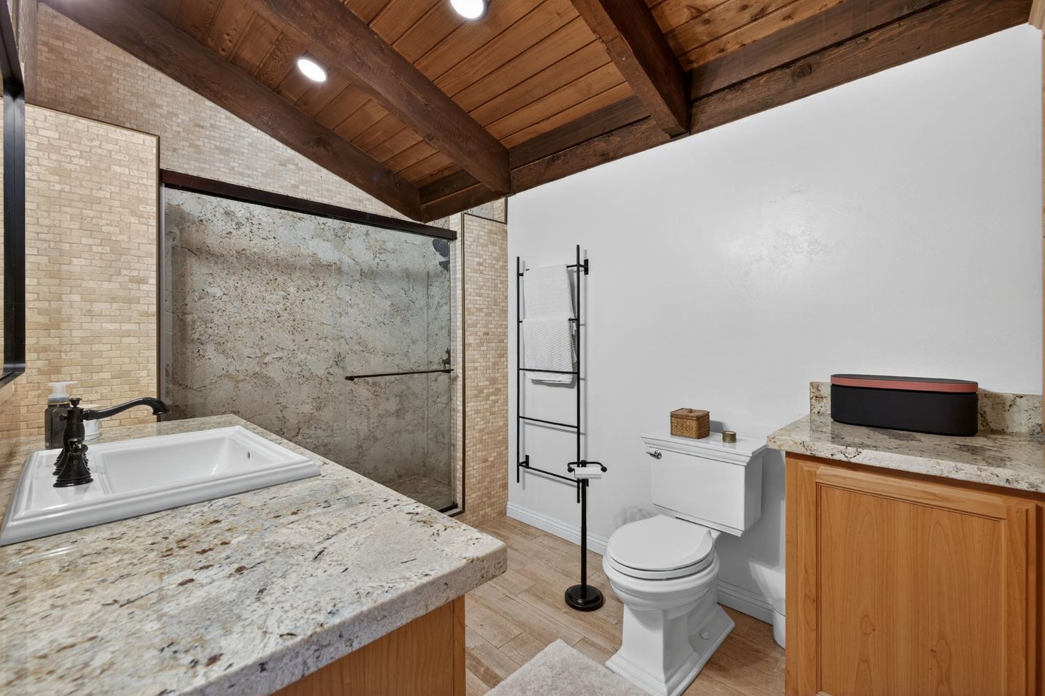 1818 Smith Flat Road