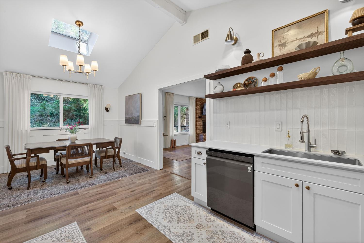 1818 Smith Flat Road