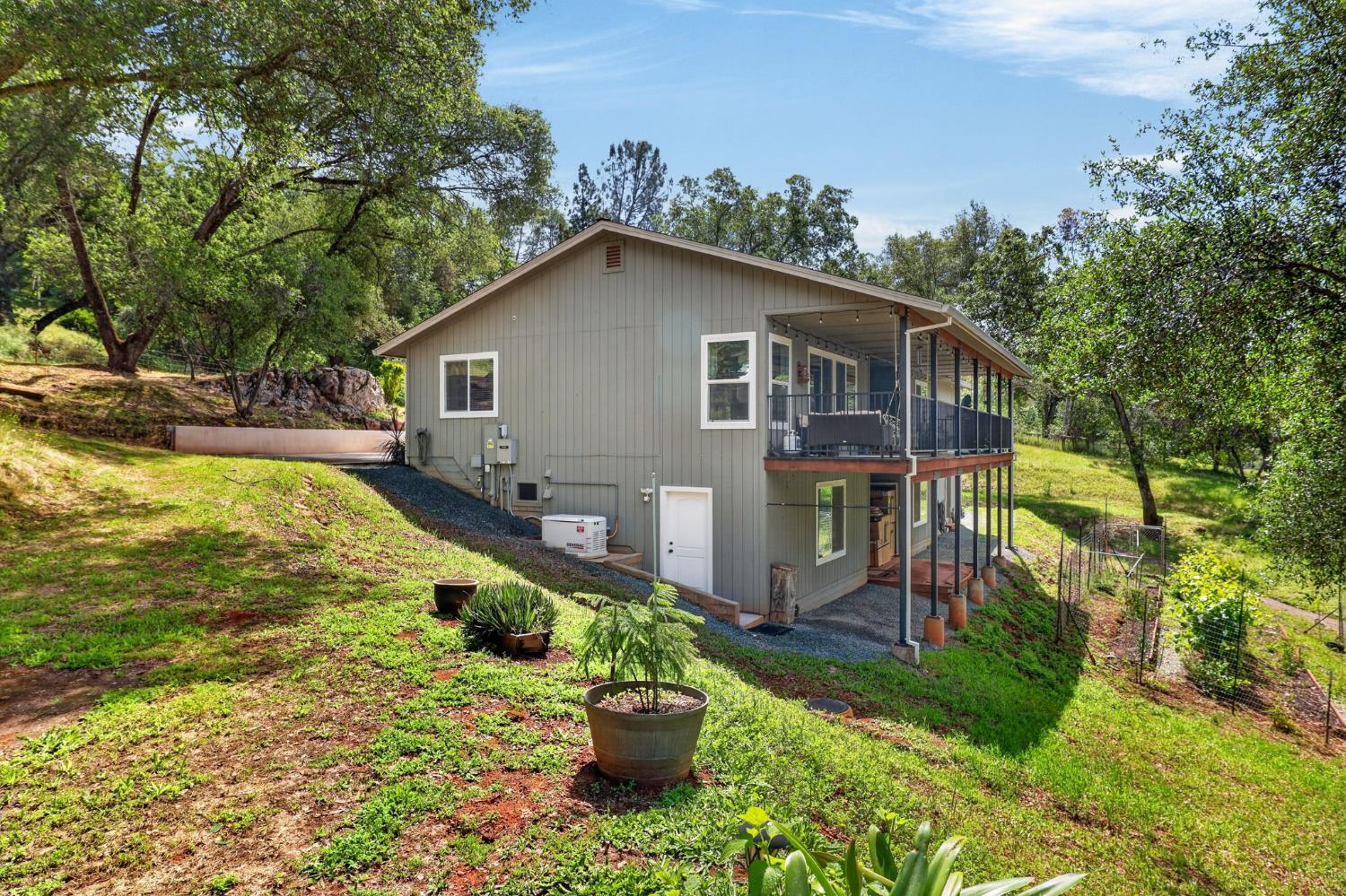 4830 Creekside Drive