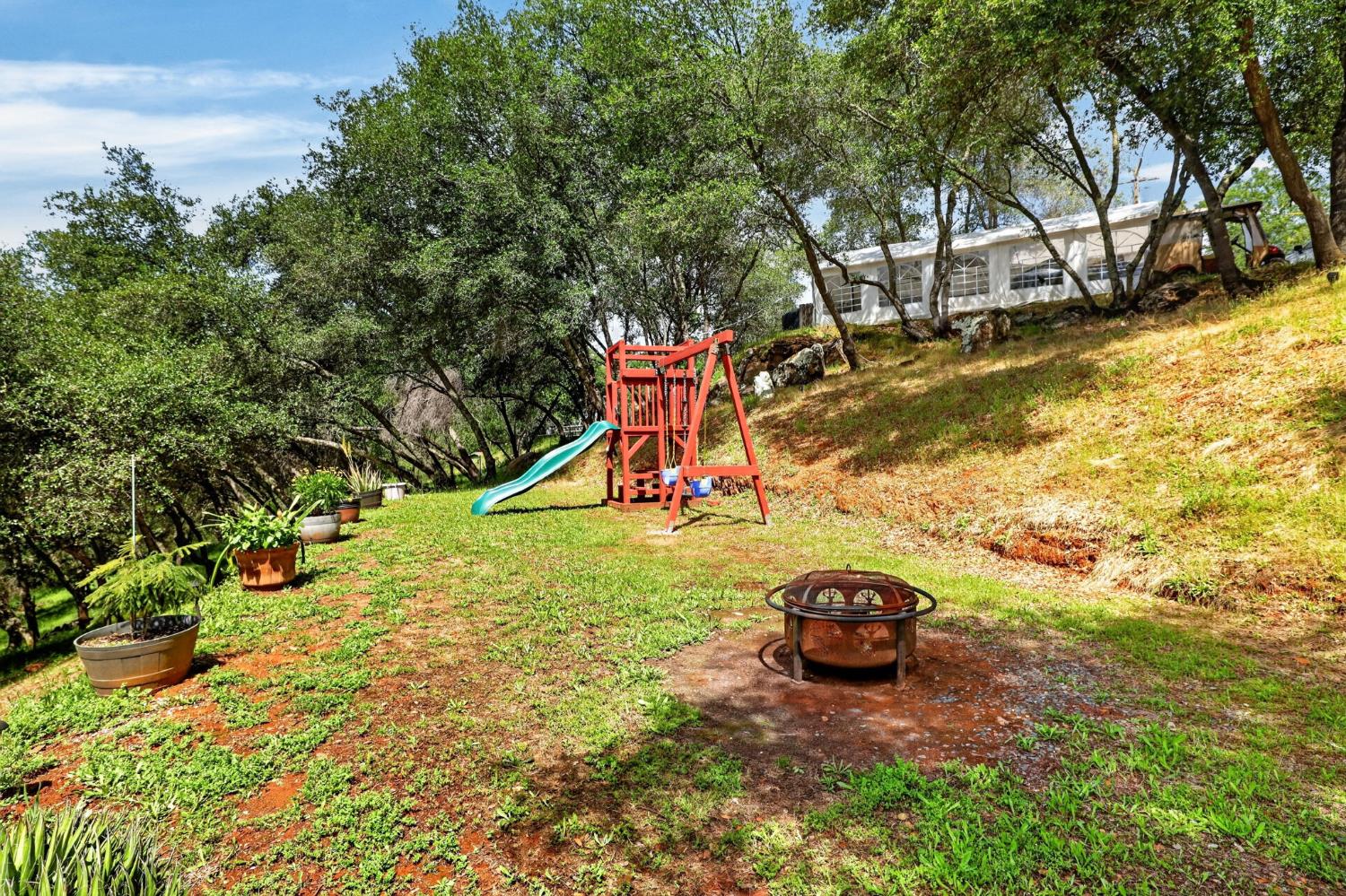 4830 Creekside Drive