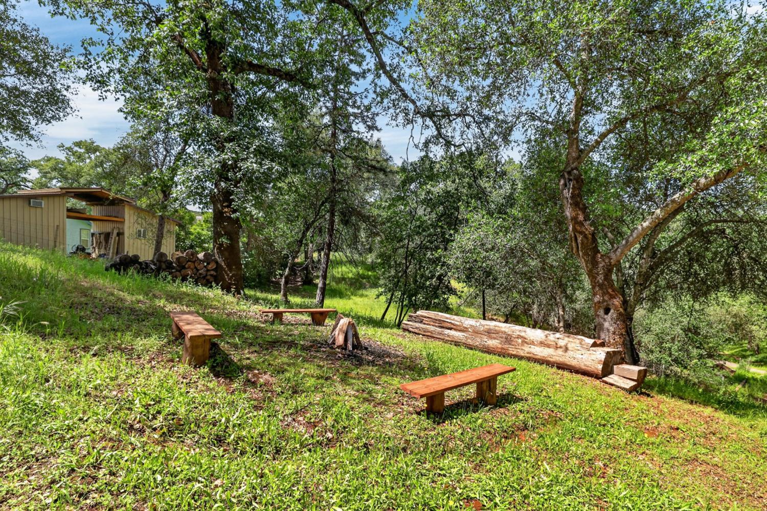 4830 Creekside Drive