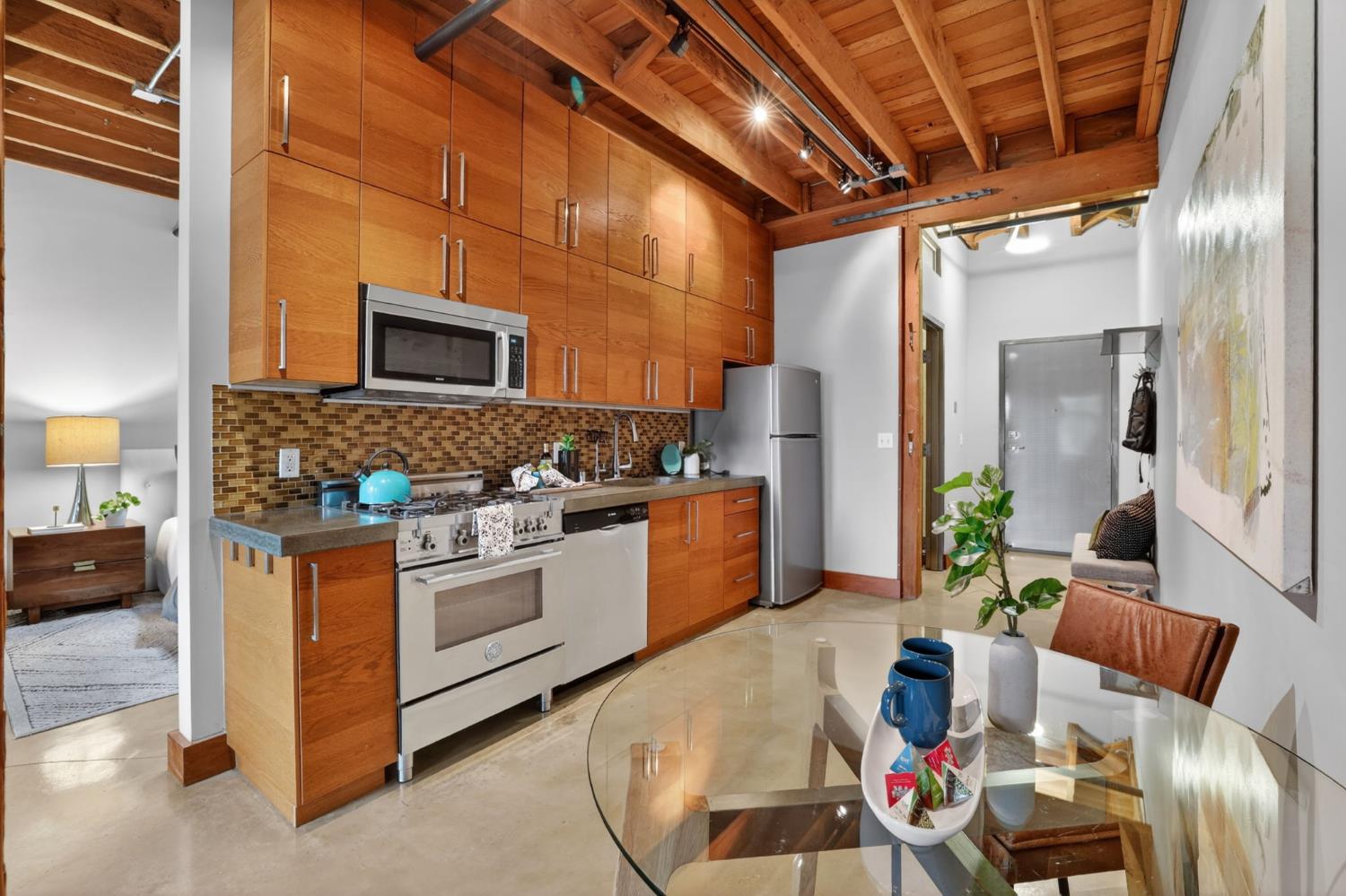 1725 14th Street 206