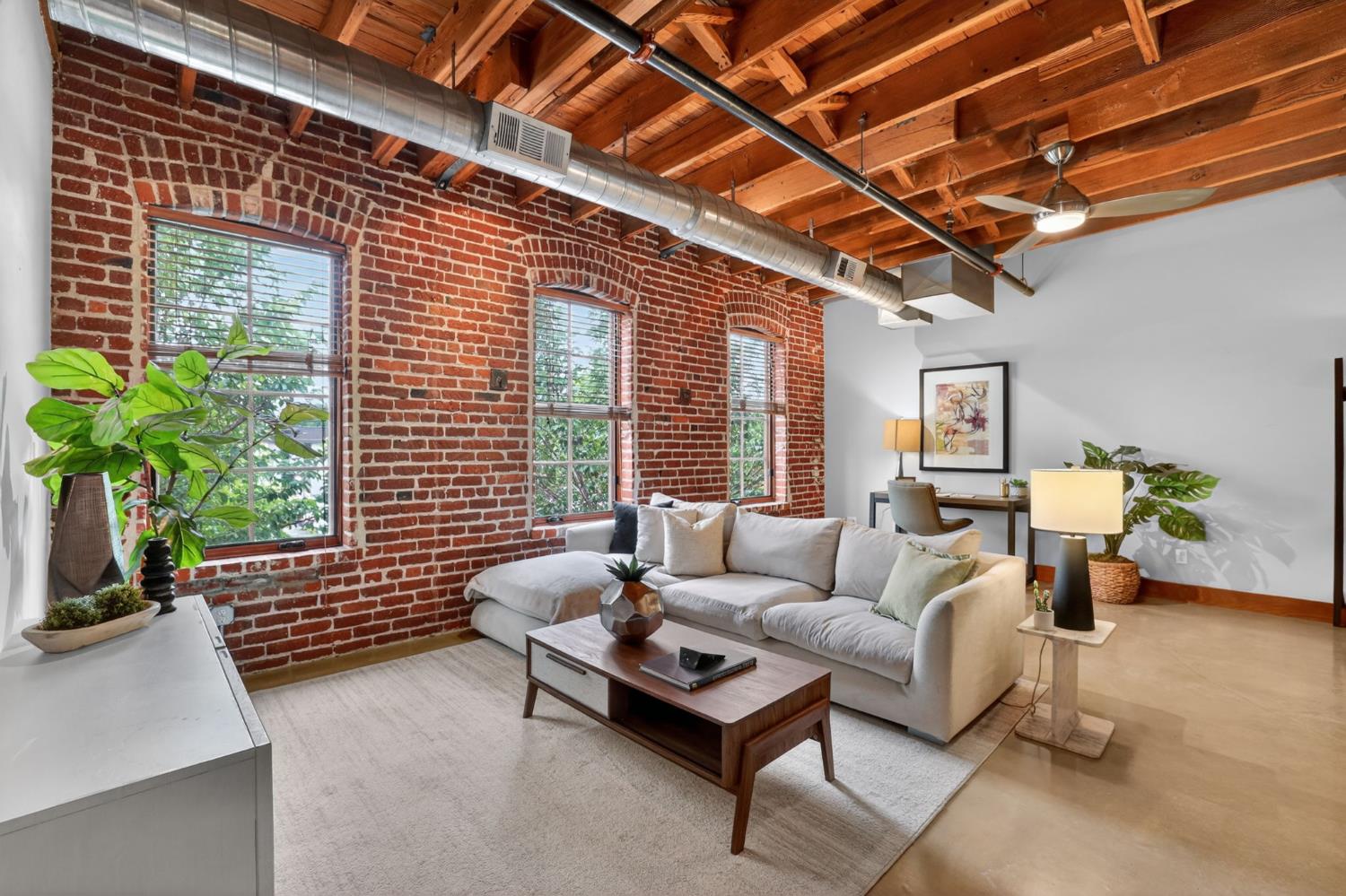 1725 14th Street 206