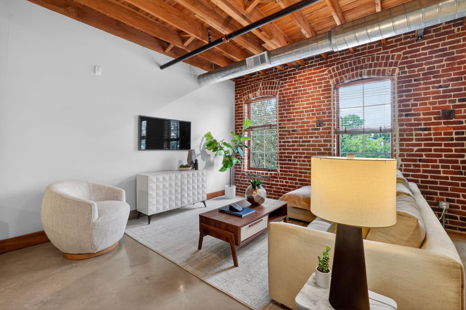 1725 14th Street 206