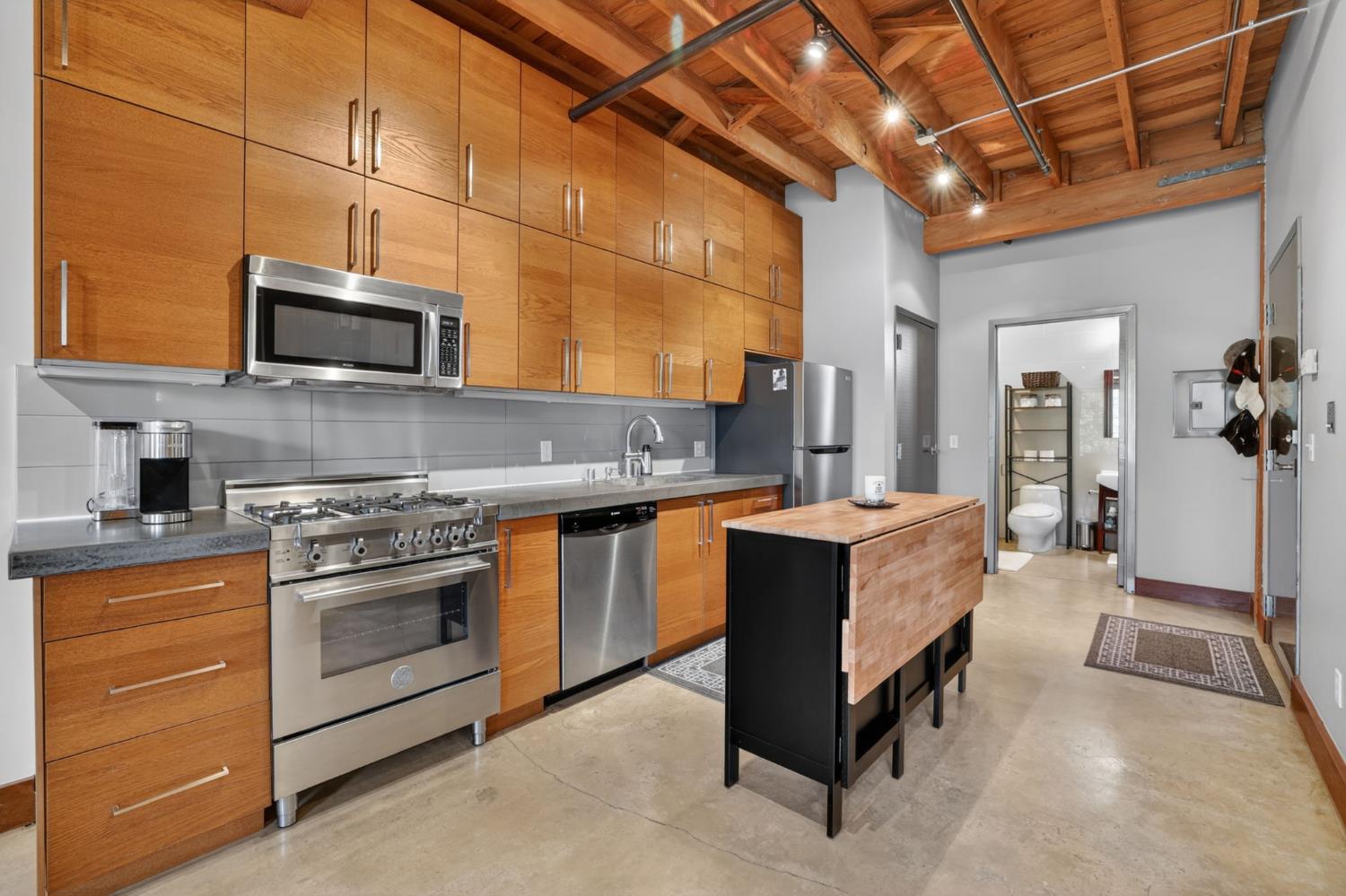 1725 14th Street 207