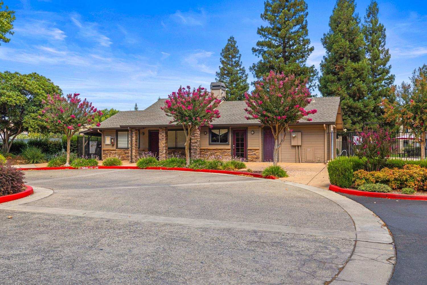 3715 Tallyho Drive 139