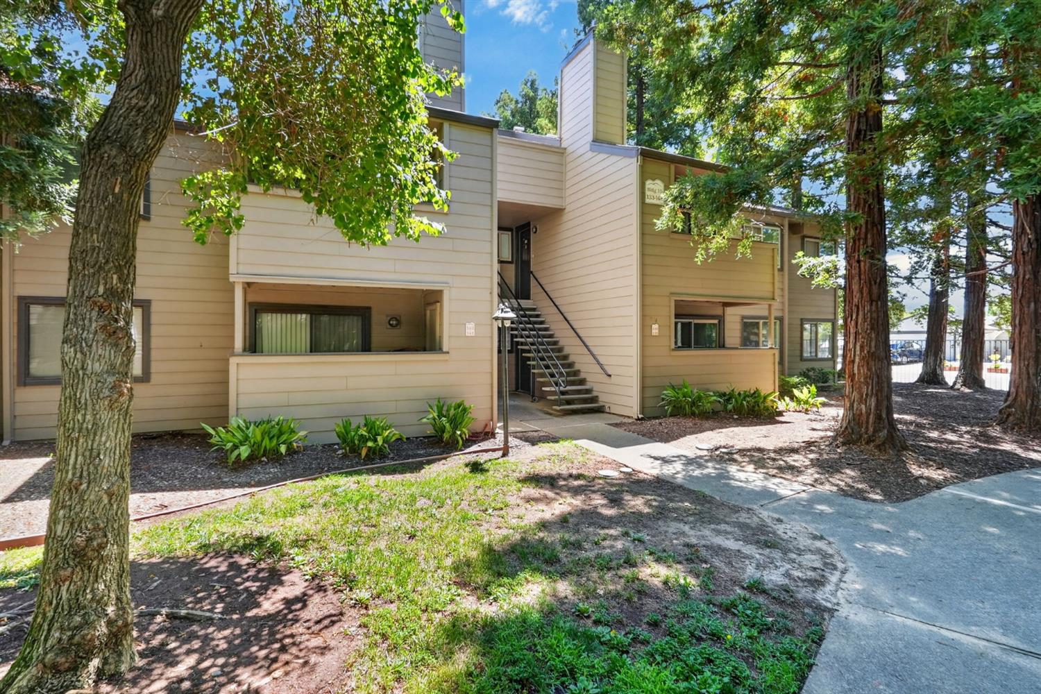 3715 Tallyho Drive 139