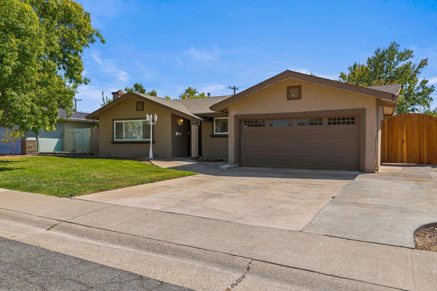 5732 Nonnie Avenue