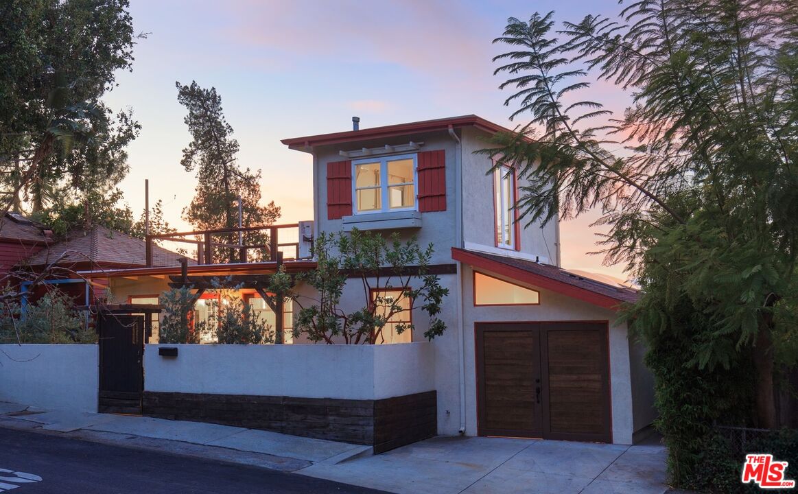 6155 Outlook Ave