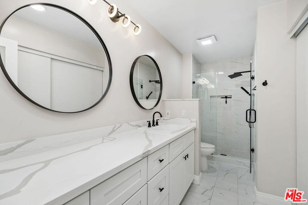 641 Wilcox Ave Unit: 2C