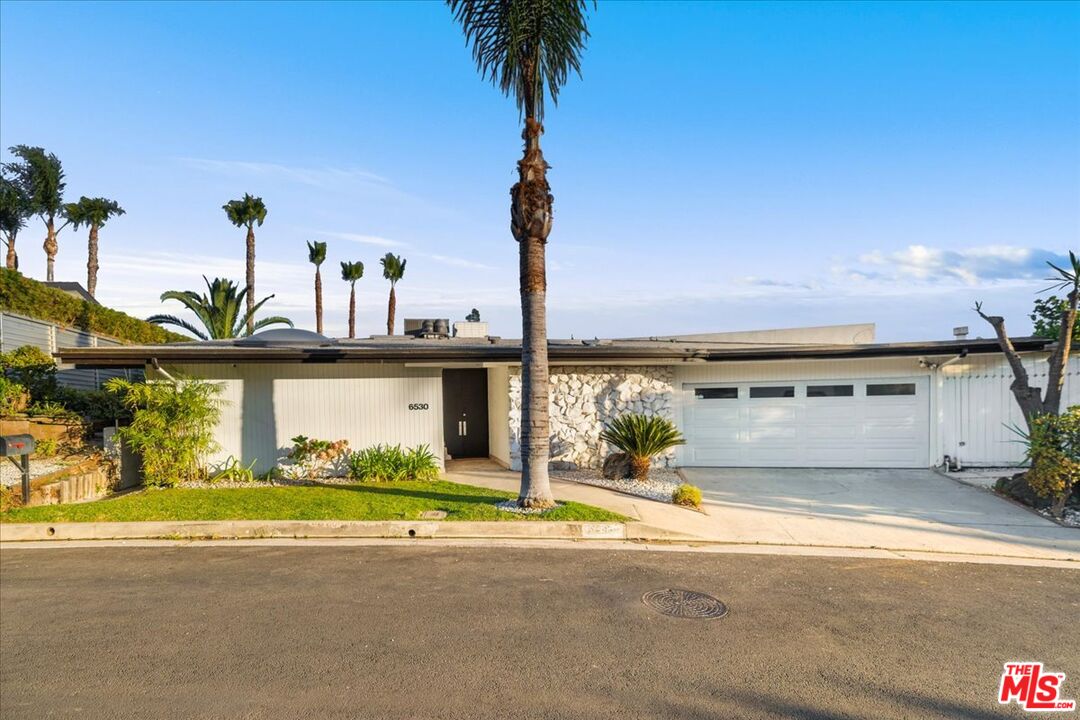6530 Lakeridge Rd
