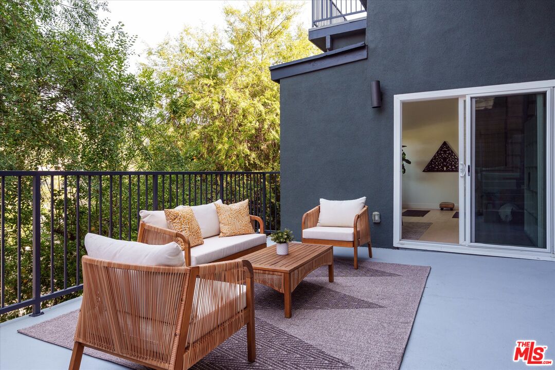 2162 Lyric Ave