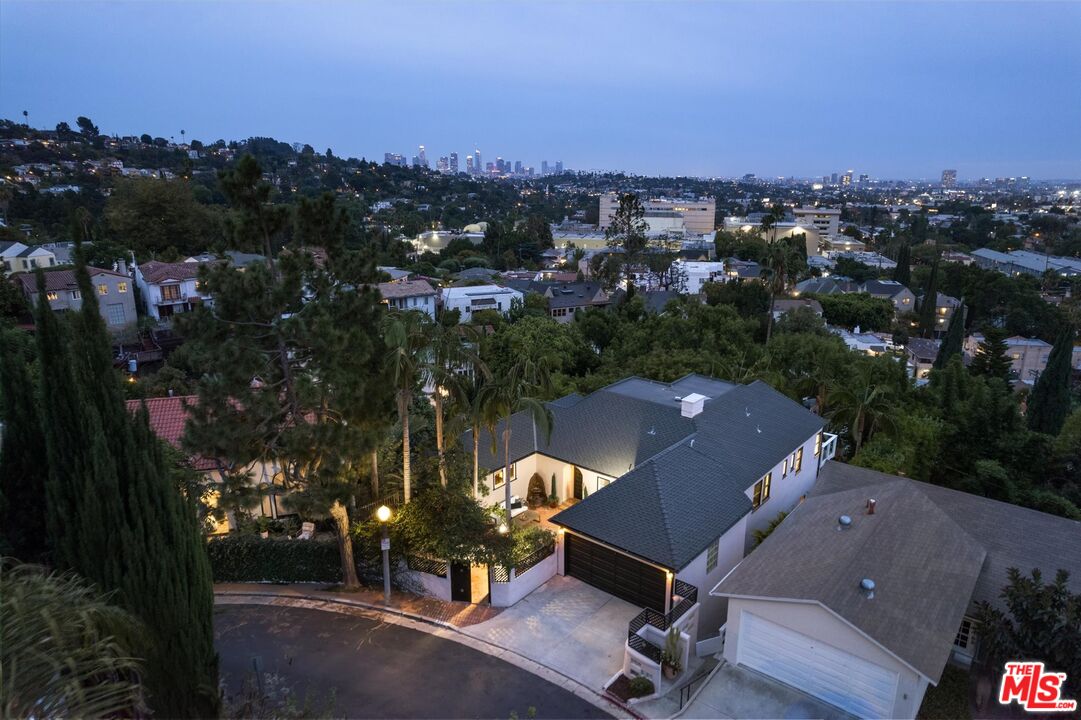 4189 Holly Knoll Dr