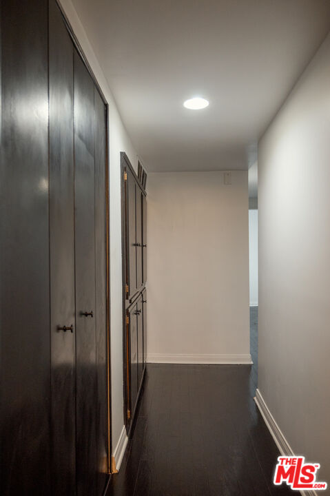 7259 Hillside Ave Unit: 202