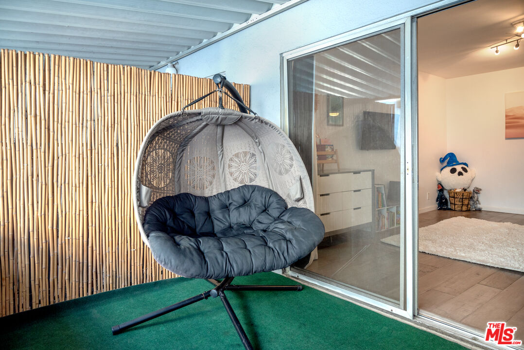 7259 Hillside Ave Unit: 202