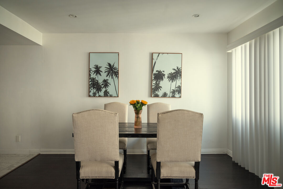 7259 Hillside Ave Unit: 202