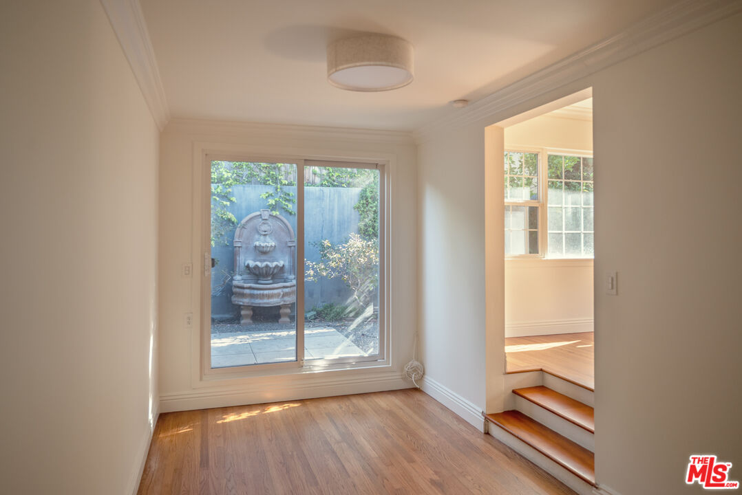 4141 Verdugo View Dr