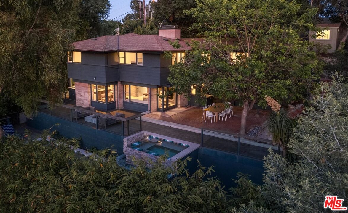 3966 San Rafael Ave