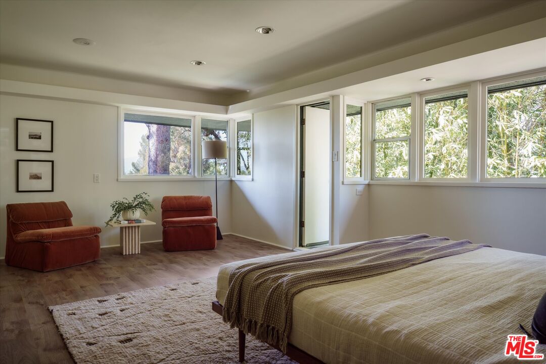 3966 San Rafael Ave