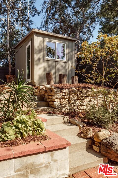 3966 San Rafael Ave