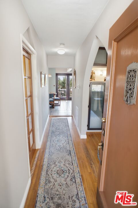1232 Rock View St