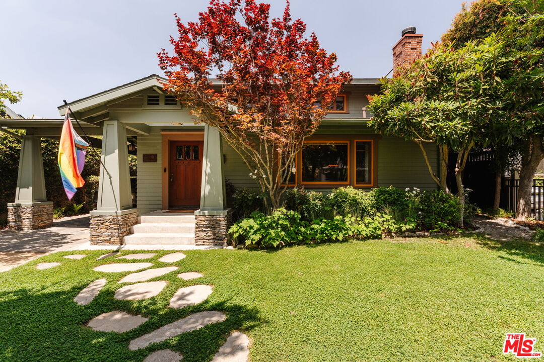 1951 Canyon Dr
