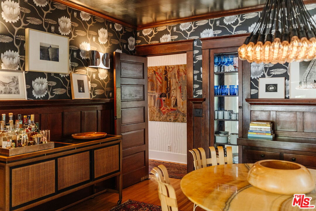 1951 Canyon Dr