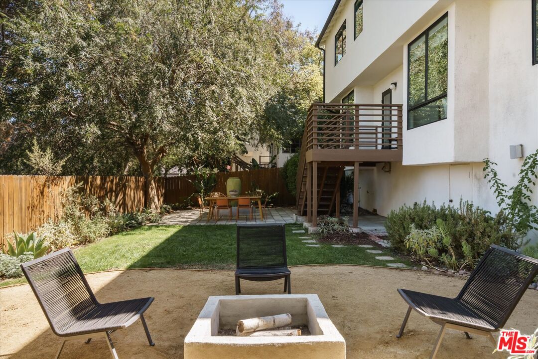 2246 Lyric Ave
