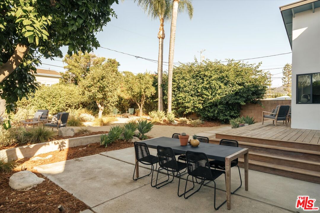 420 S Reese Pl