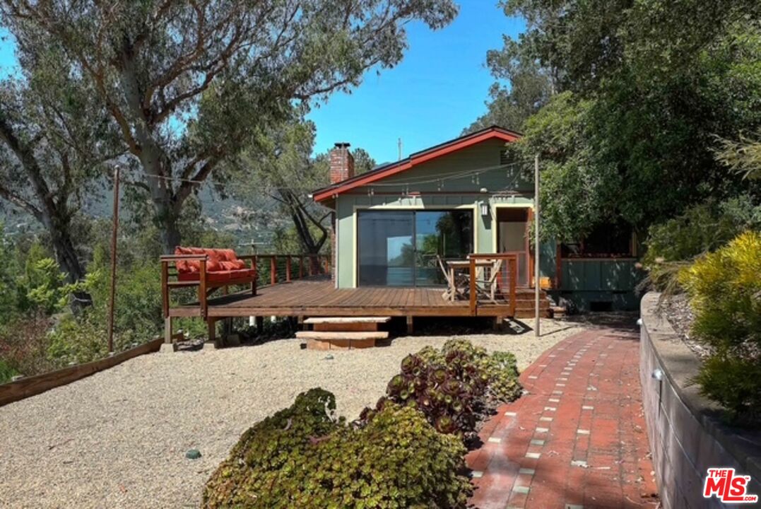 112 Crestview Ln
