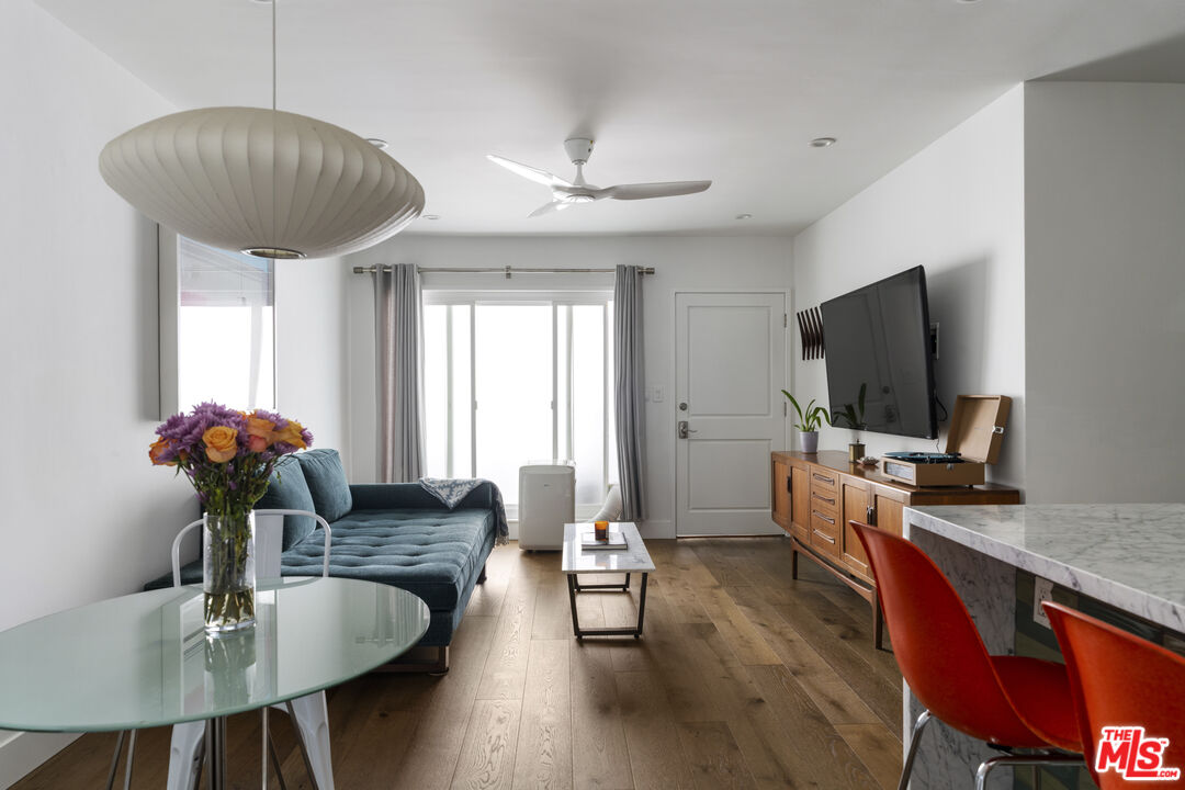 1929 Tamarind Ave Unit: 8