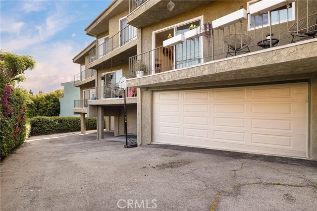 2976 Avenel Terrace