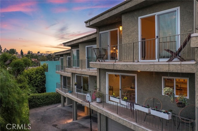2976 Avenel Terrace